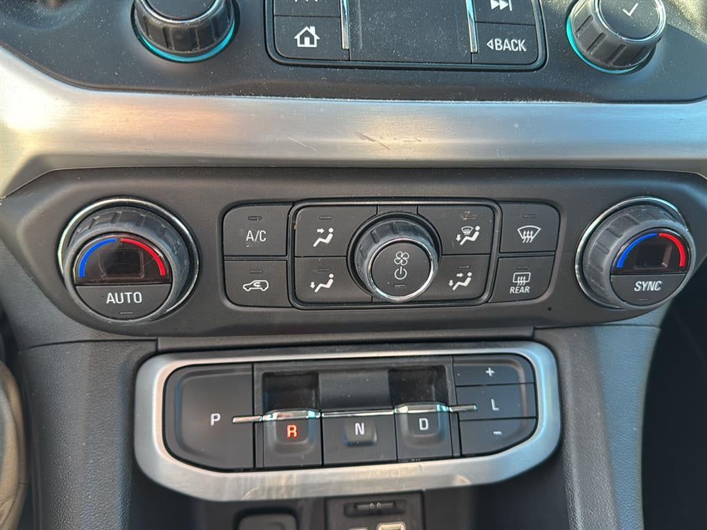 2021 GMC Acadia SLT