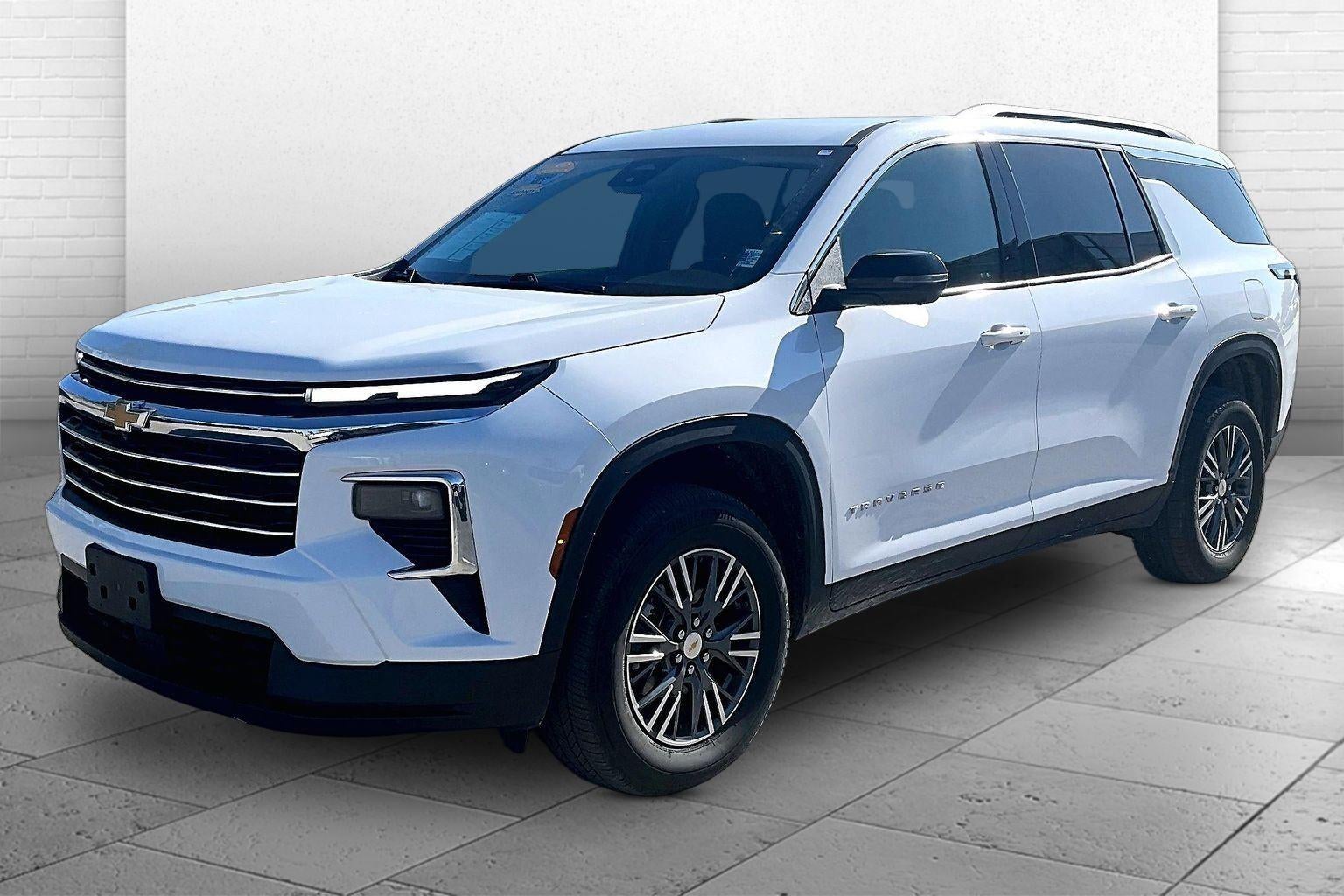 2024 Chevrolet Traverse AWD LT