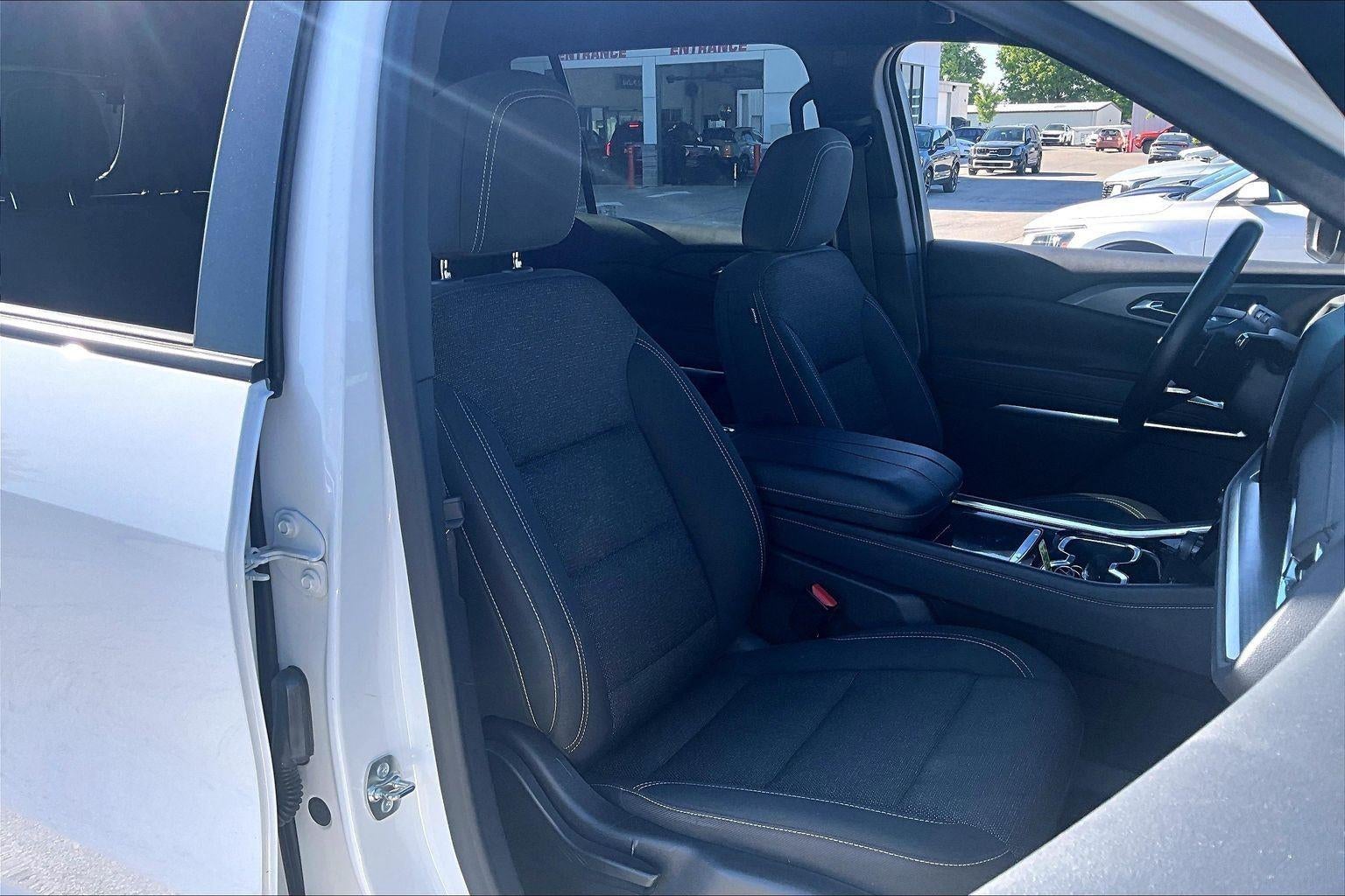 2024 Chevrolet Traverse AWD LT