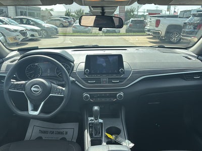 2025 Nissan Altima SV