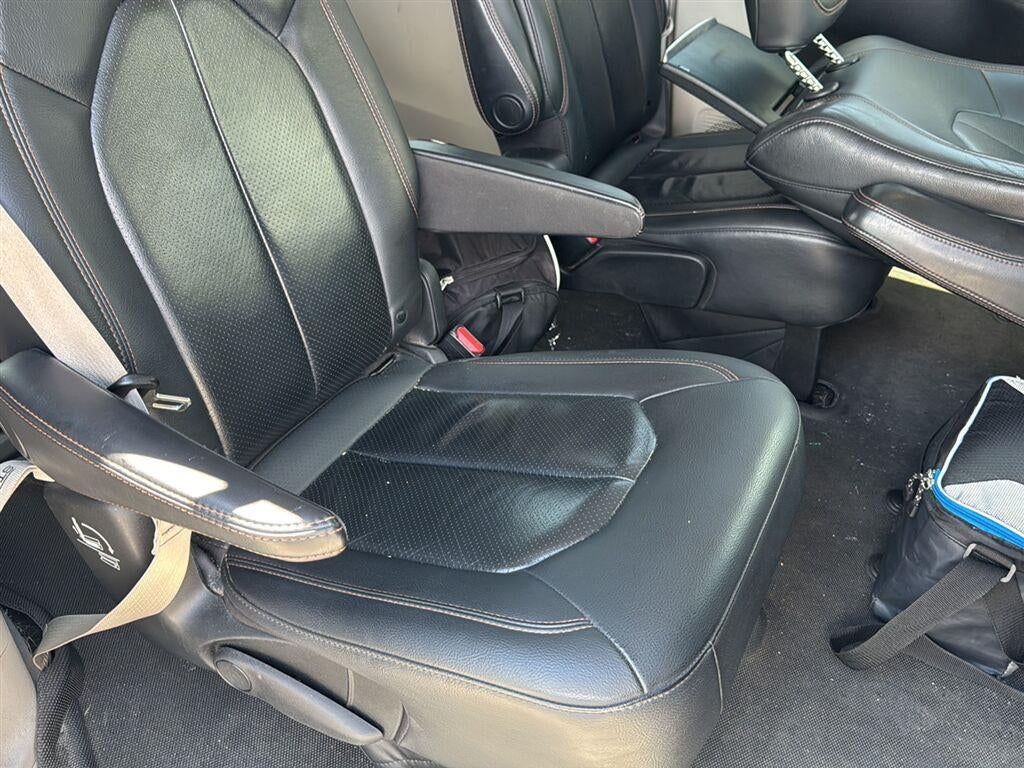 2020 Chrysler Pacifica Touring L Plus