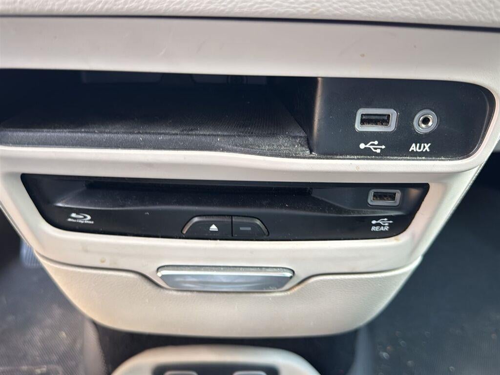 2020 Chrysler Pacifica Touring L Plus