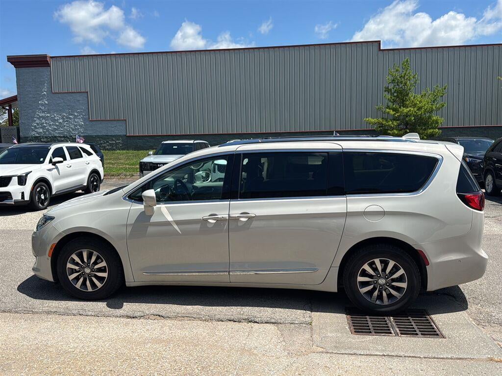2020 Chrysler Pacifica Touring L Plus