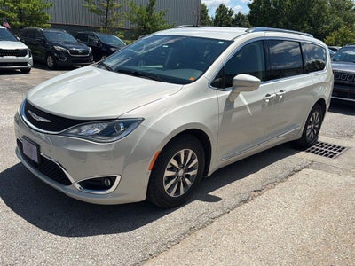 2020 Chrysler Pacifica Touring L Plus