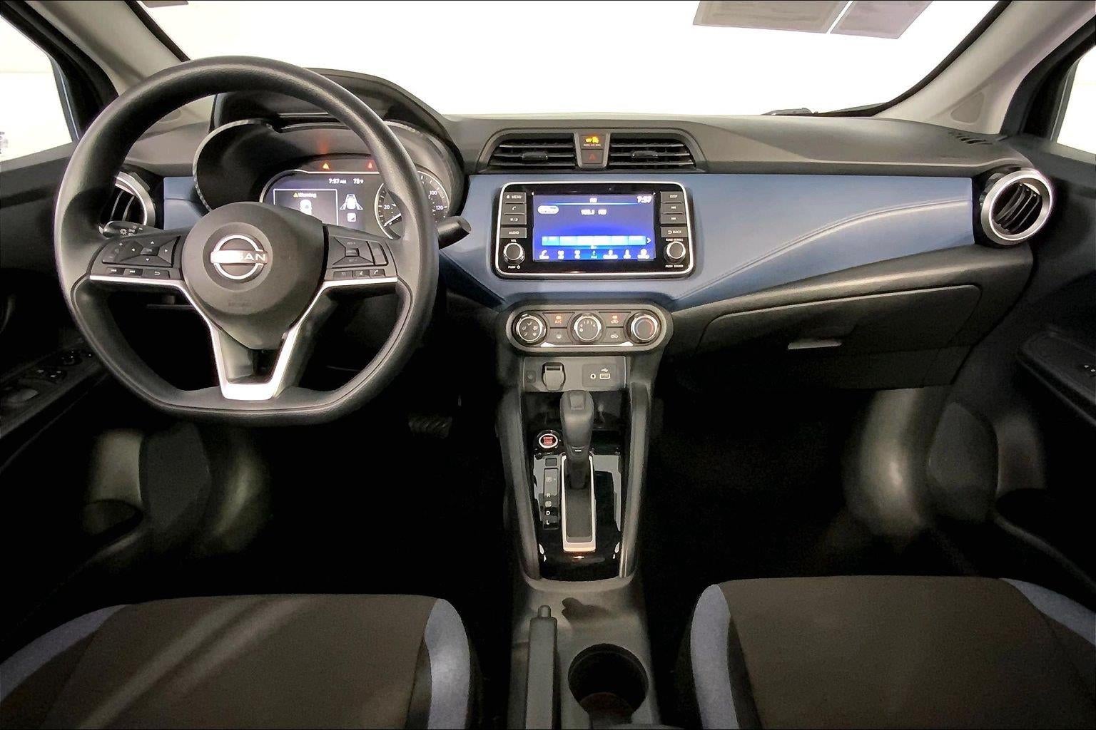 2025 Nissan Versa SV