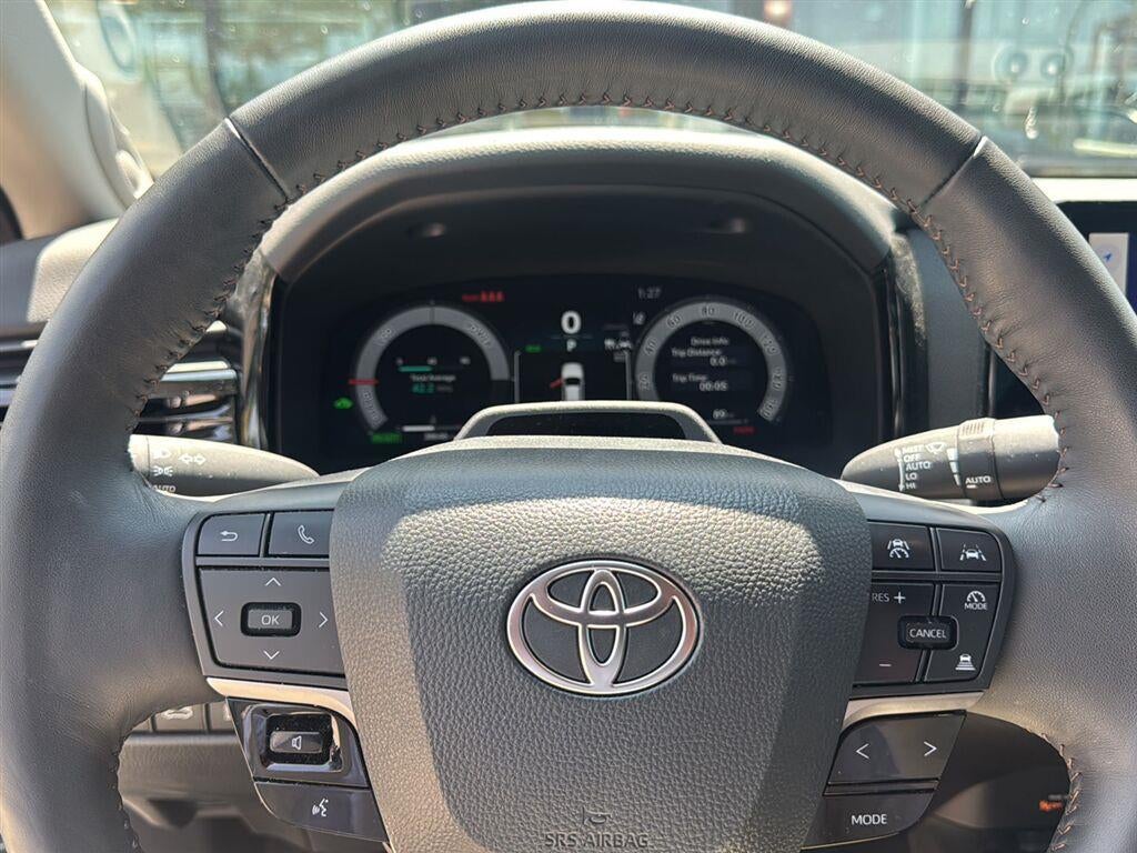 2025 Toyota Camry XLE