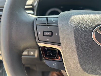 2025 Toyota Camry XLE