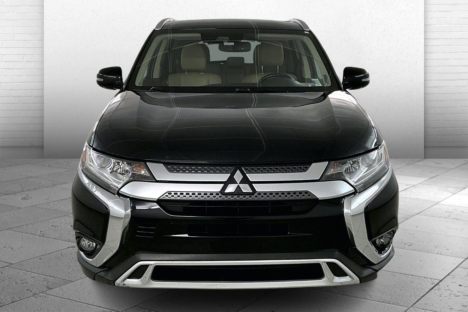 2020 Mitsubishi Outlander SE