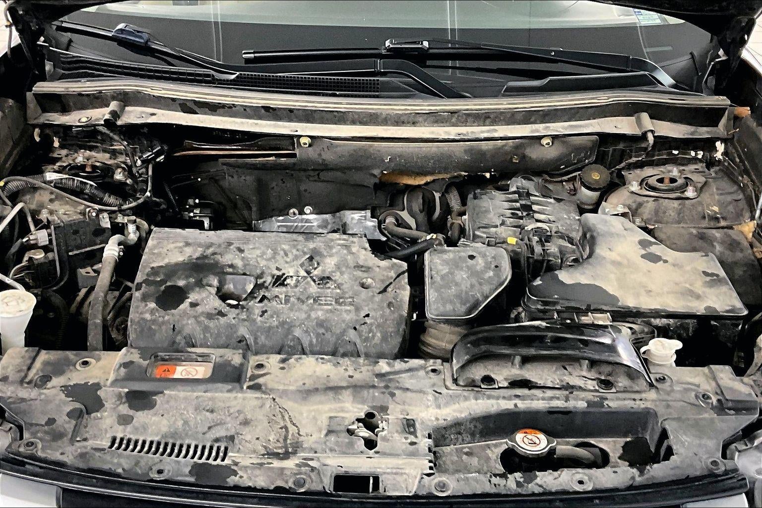 2020 Mitsubishi Outlander SE