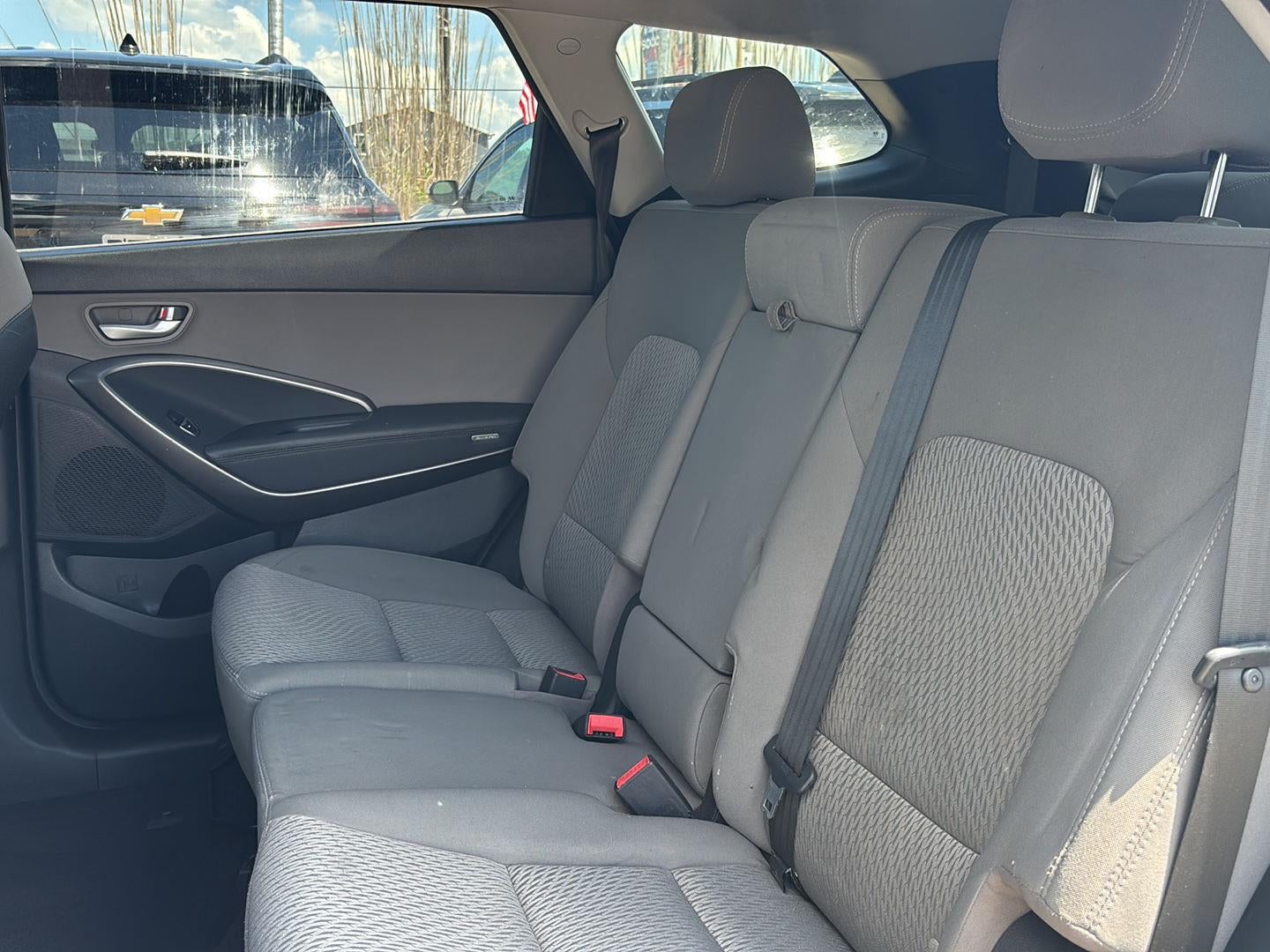 2017 Hyundai Santa Fe SE