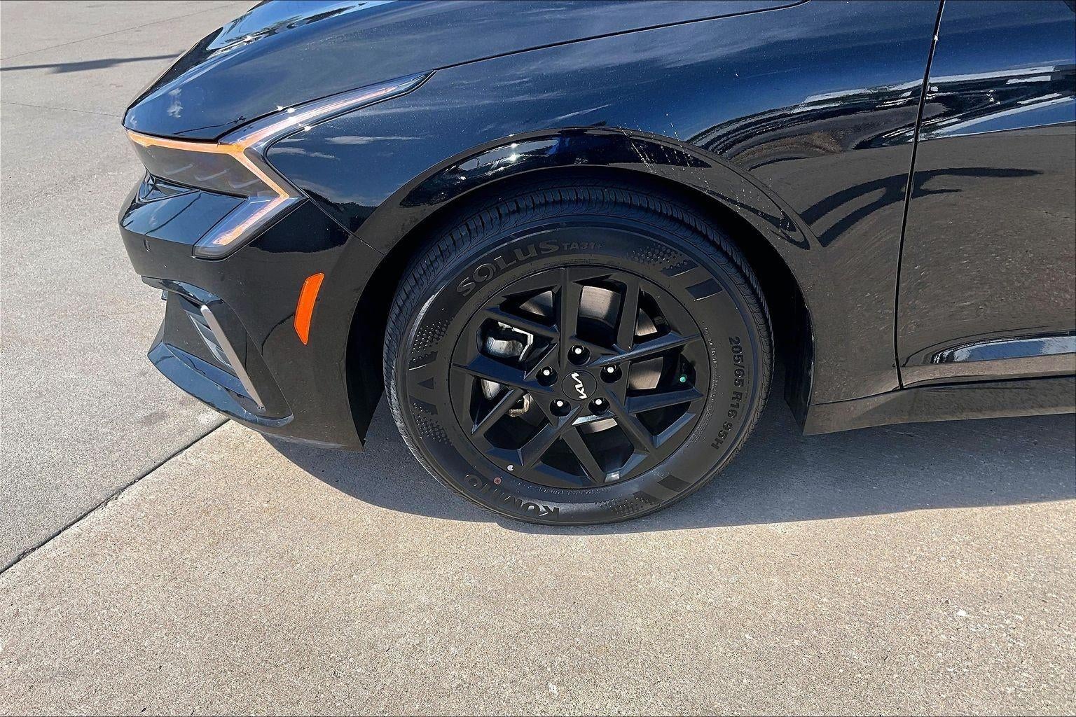 2025 Kia K5 LXS