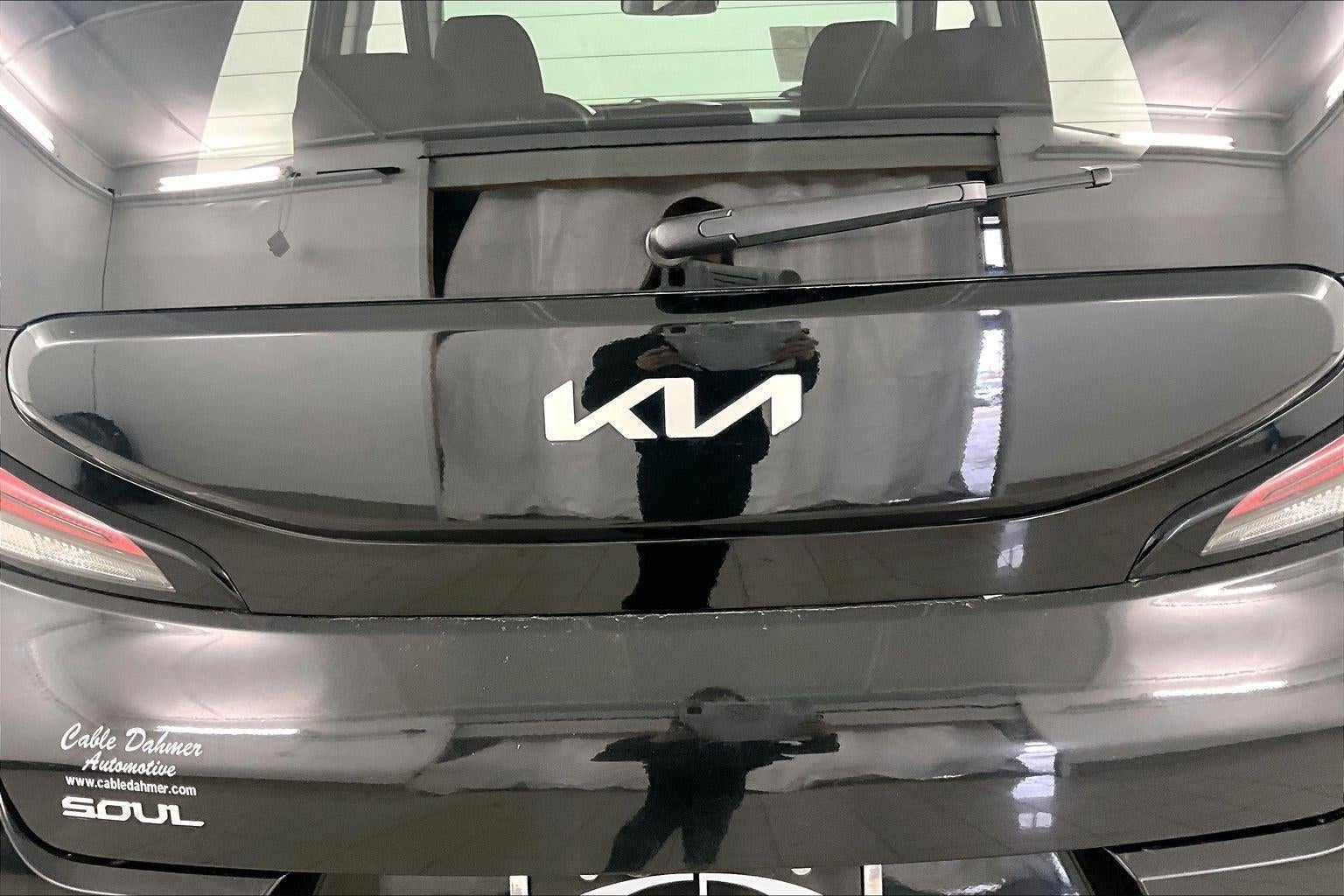 2024 Kia Soul LX