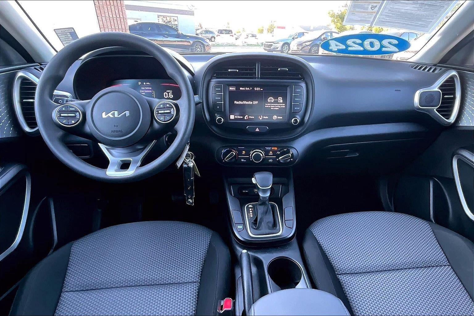 2024 Kia Soul LX
