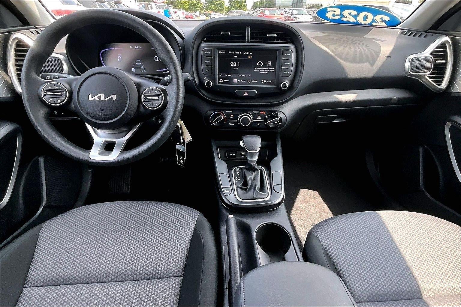2025 Kia Soul LX