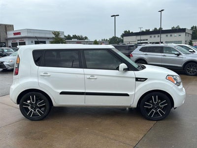 2011 Kia Soul +