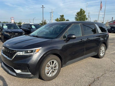 2022 Kia Carnival LX