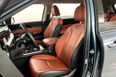 2024 Kia Carnival SX