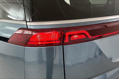 2024 Kia Carnival SX