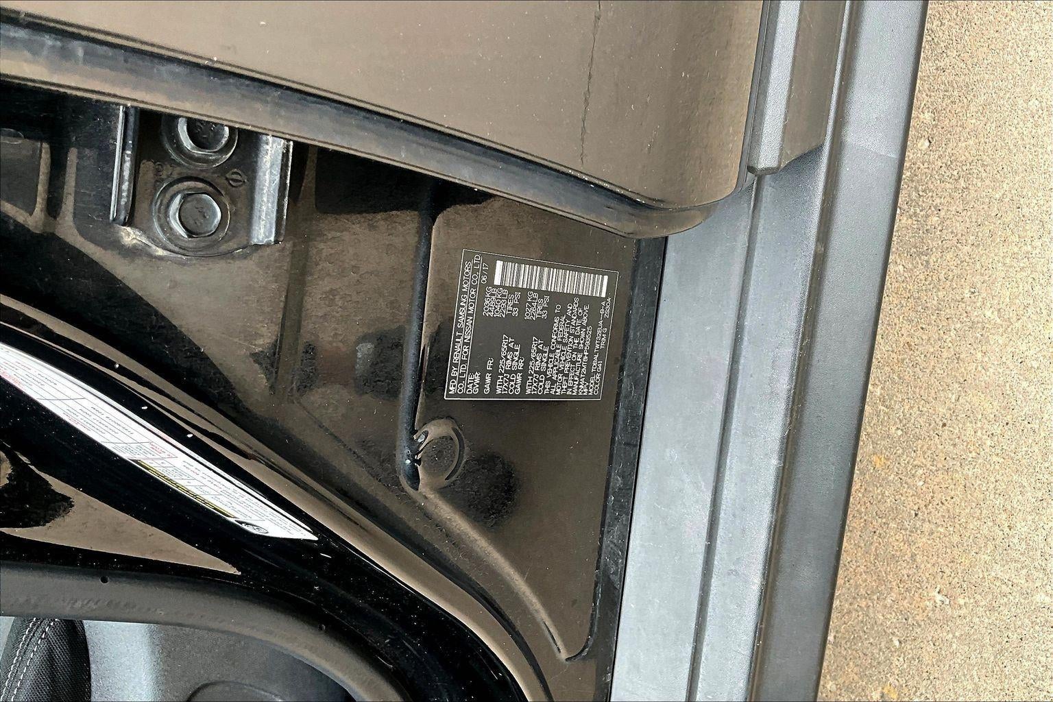 2017 Nissan Rogue SV