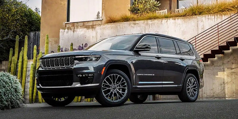 Pre-owned Jeep inventory at Cable Dahmer CDJR near Overland Park